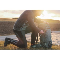 High Point Alpha Pants Black panske outdoorove turisticke technicke zateplene kalhoty 7