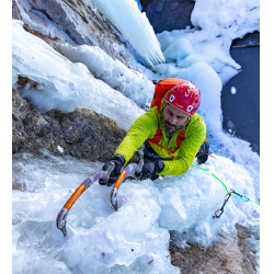 Osprey Mutant 22l skialpinisticky a lezecky batoh mars orange 12