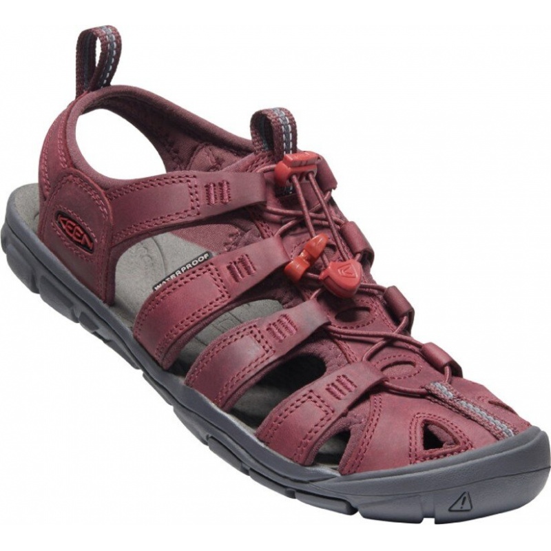Keen Clearwater CNX Leather W wine red dahlia damske nizkoprofilove outdoorove sandaly