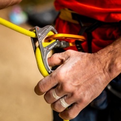 Singing Rock Rama set - pro jisteni pri sportovnim lezeni a lezeni jednodelkovych cest 2