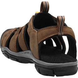 Keen Clearwater CNX Leather M dark earth black panske nizkoprofilove outdoorove sandaly 1