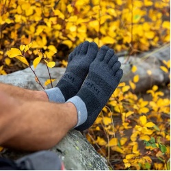 Injinji TRAIL Midweight Coolmax Mini-Crew granite nizke prstove ponozky 3