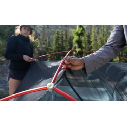 MSR Hubba Hubba LT 2 ultralehky turisticky stan 14