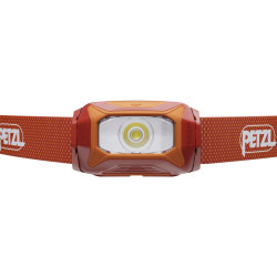 Petzl Tikkina celovka na baterie / kompatibilni s dobijecim akumulatorem CORE cervena 1