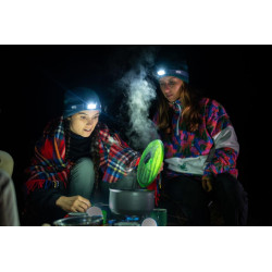 Petzl Tikkina celovka na baterie / kompatibilni s dobijecim akumulatorem CORE cervena 10