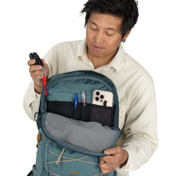 Osprey Quasar 26l mestsky batoh na notebook torrent blue 5