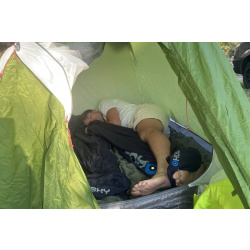 Husky Fury 5 lehka nafukovaci karimatka tvarovana seda2