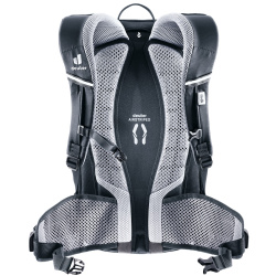 Deuter Superbike 18 cyklo i turisticky rozsiritelny batoh s integrovanou vetrovkou 1