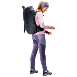 Deuter Futura 24l SL damsky turisticky batoh black 12