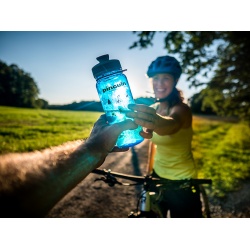 Pinguin Tritan Sport Bottle 650 ml narazuvzdorna lahev na piti2