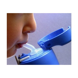 Thermos FUNtainer 0,355l detska termoska s brckem - vlak5